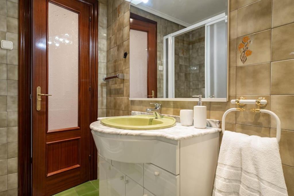 Apartamento Trisquel Хихон Экстерьер фото